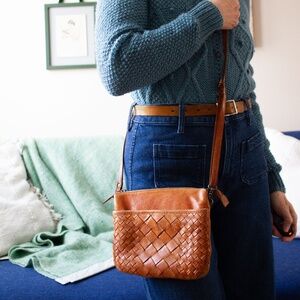 VILENCA camel colored leather crossbody bag, woven leather